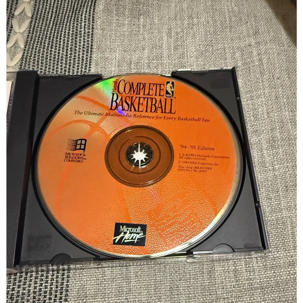 Microsoft Home Complete Basketball CD 1994